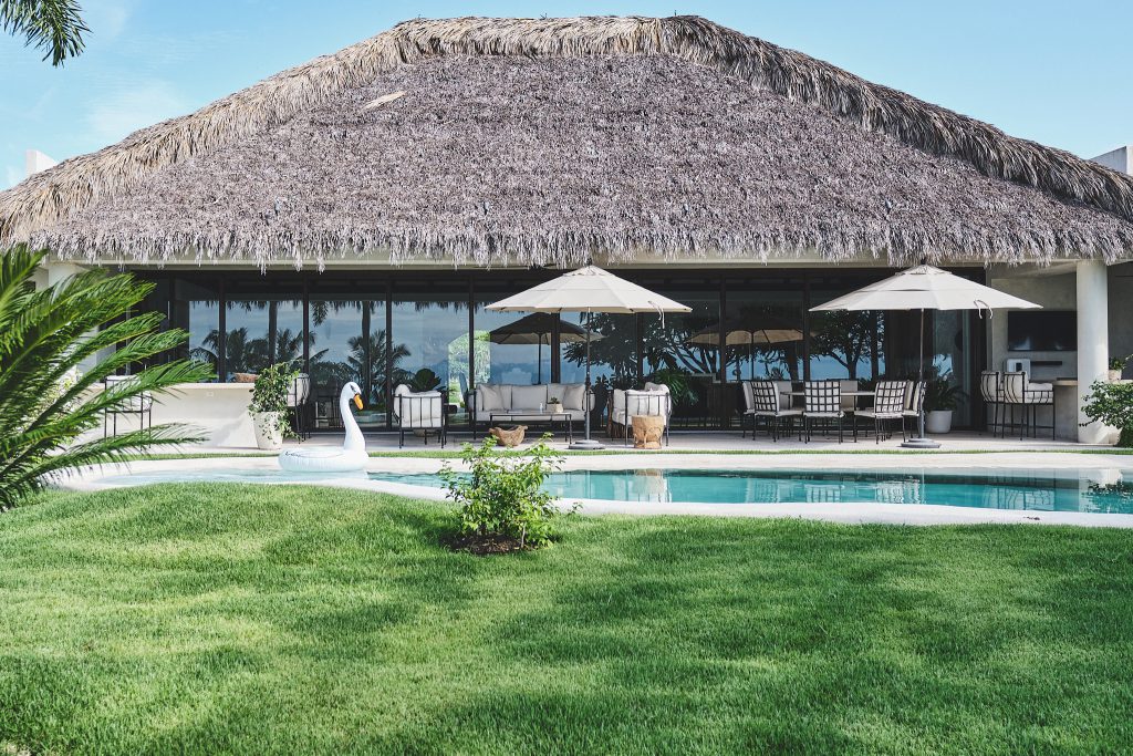 Sistema de ventanas corredizas de aluminio para patio