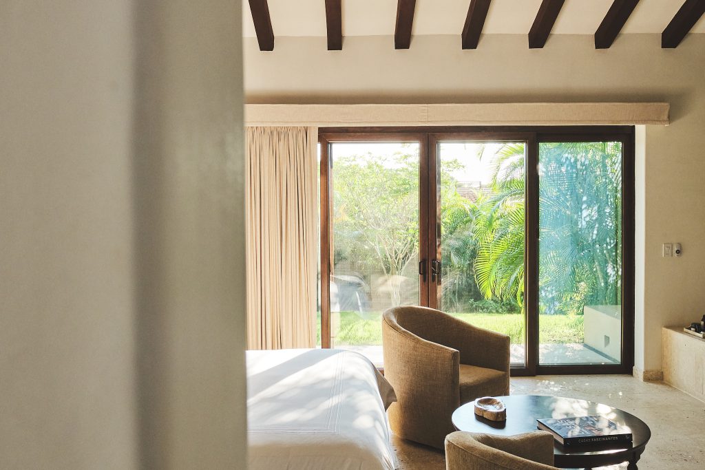 Sistema de ventanas corredizas de aluminio para patio