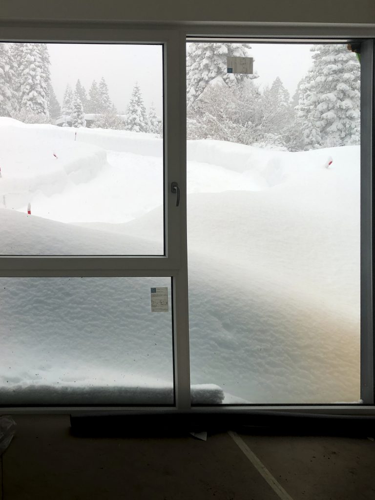 Detalle de marco de ventana de aluminio a medida