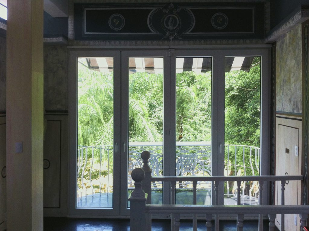 Puertas de pvc y vidrio para balcón