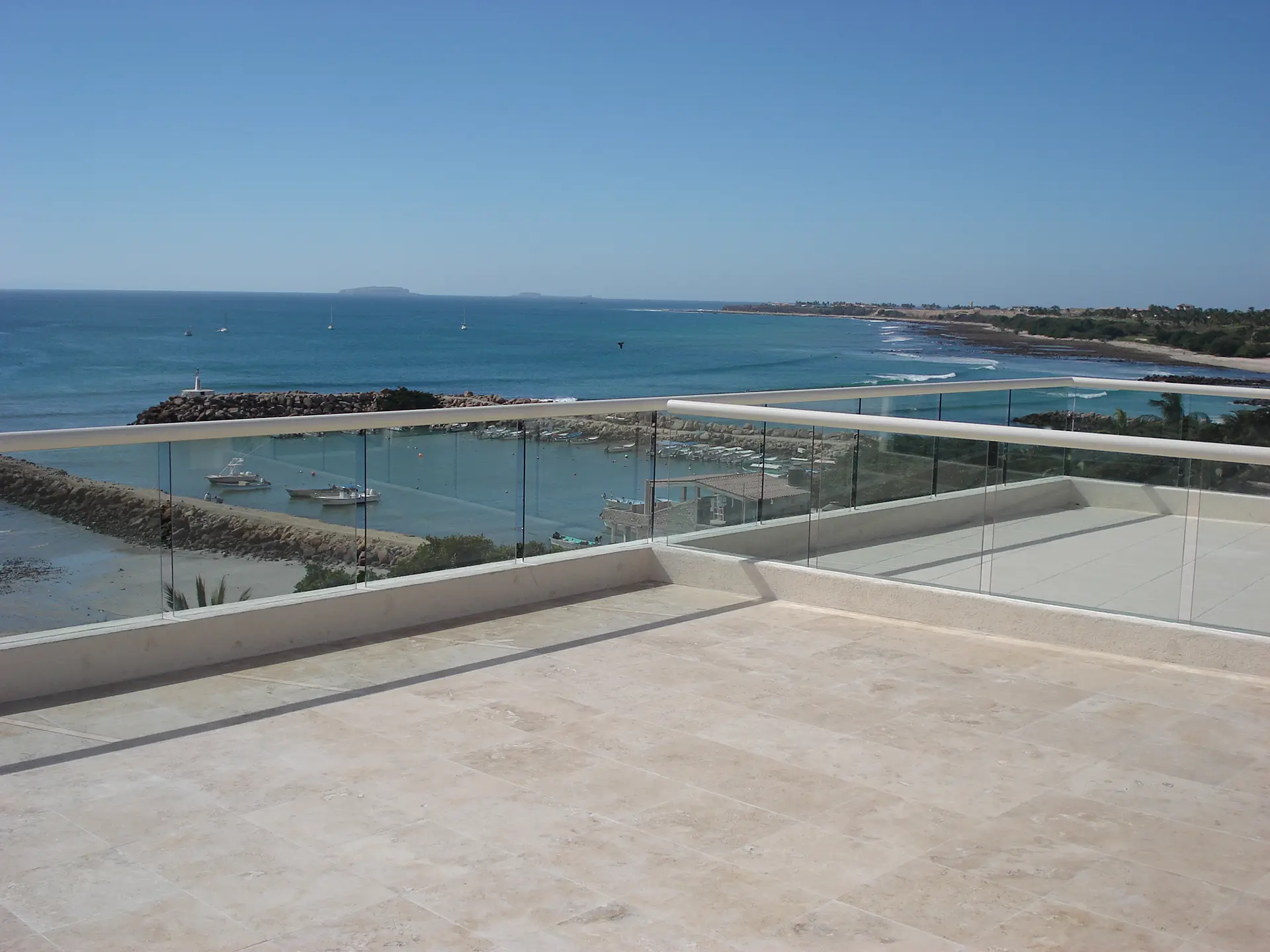 hotel-desartistes-mita-9